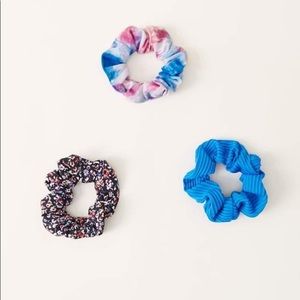 Abercrombie kids Scrunchie